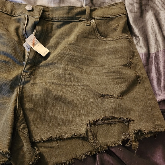 Aerie Shorts - Picture 2 of 6